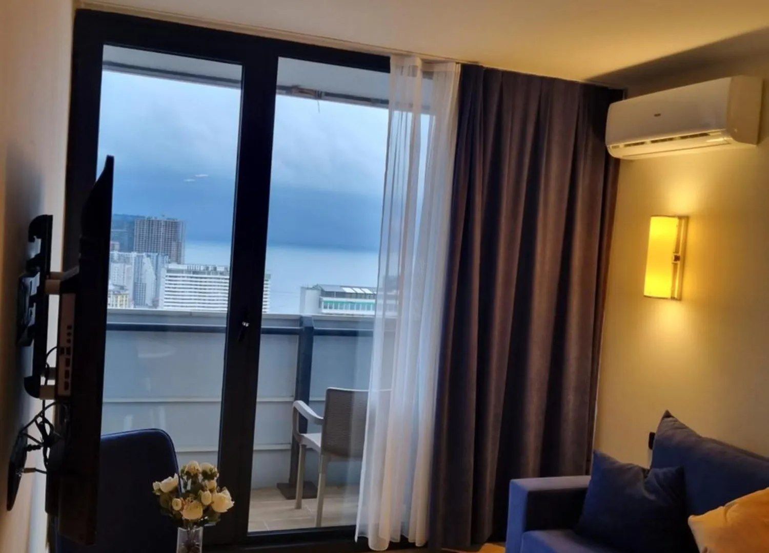 Panorama Orbicity Batumi Apartment
